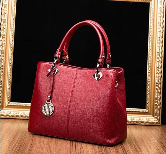 Europe and the United States in the spring of 2020 new single shoulder bag leather fashion leather laptop bag ladies Satchel